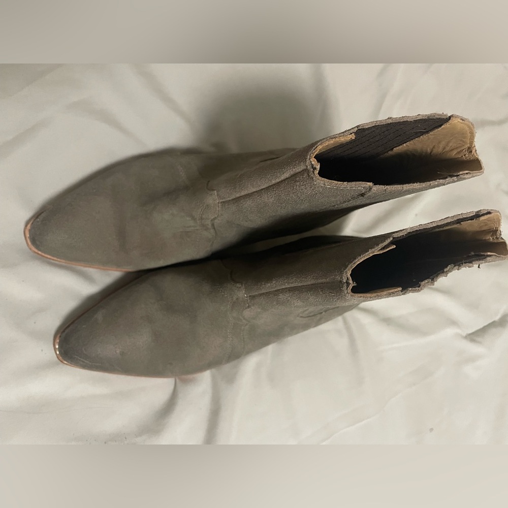Free people “ country shoes”